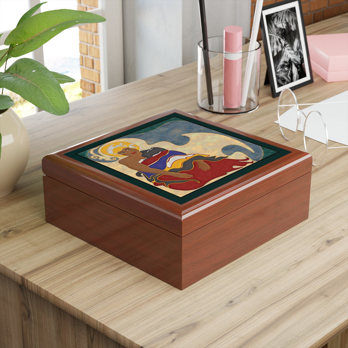 Queen Mother Jewelry Box